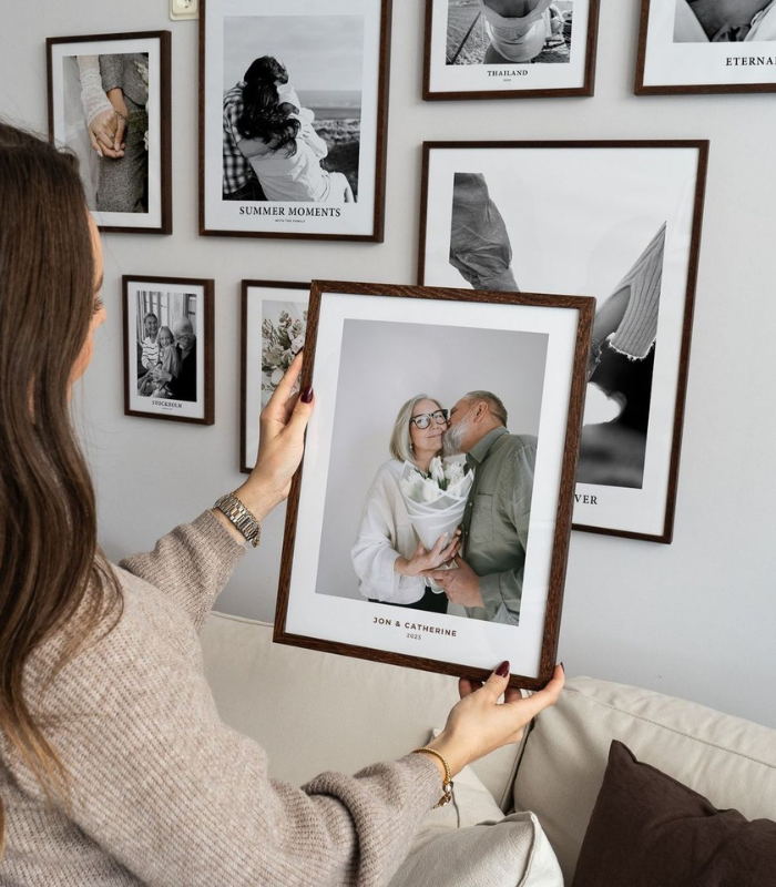 Beautiful personalized picture with frame gift delivered to USA